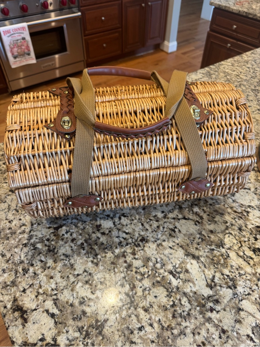 Woven Rattan Picnic Basket with Brown Leather Trim 🧺